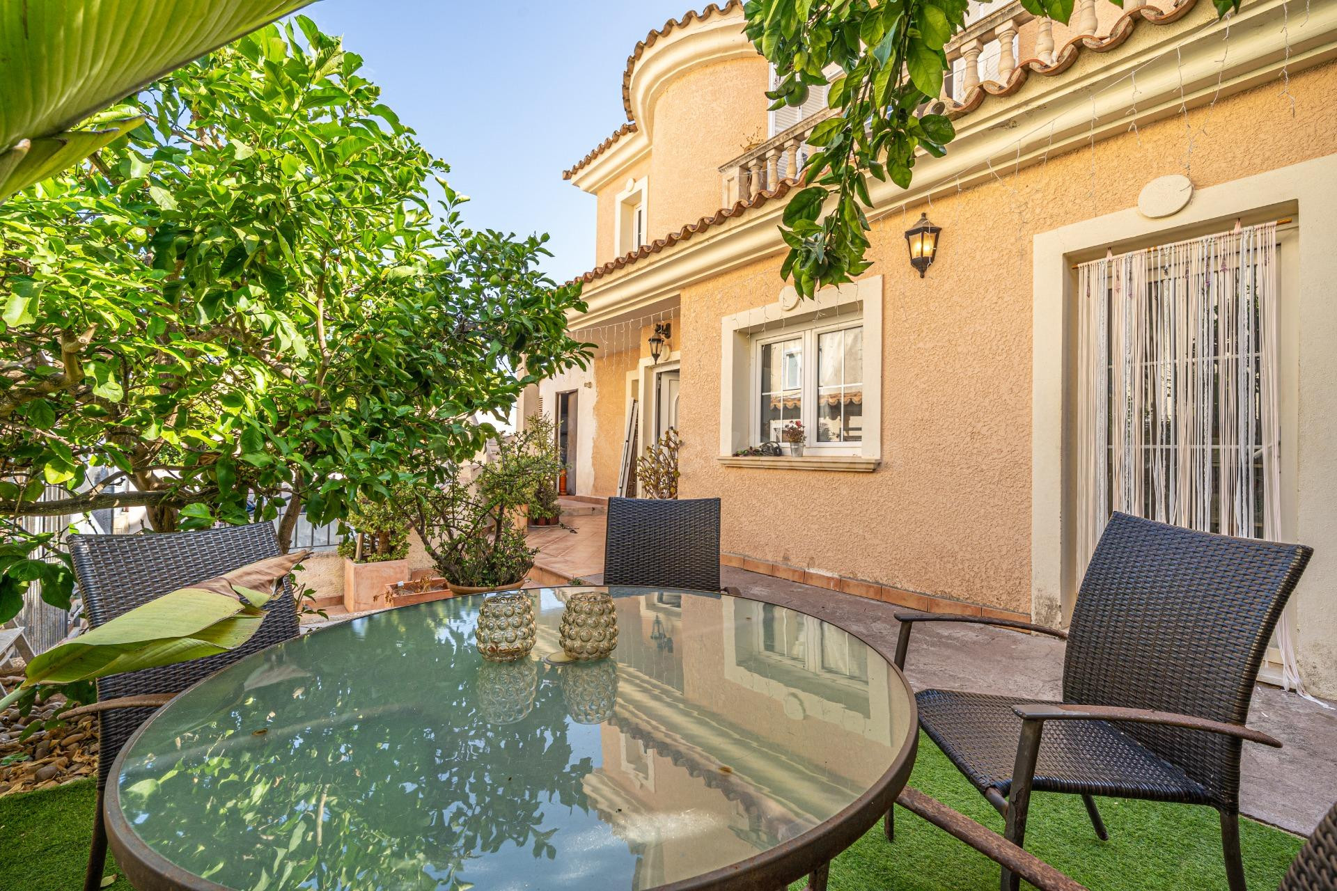 Chalet unifamiliar de 4 dormitorios con piscina privada, jar - foto 3