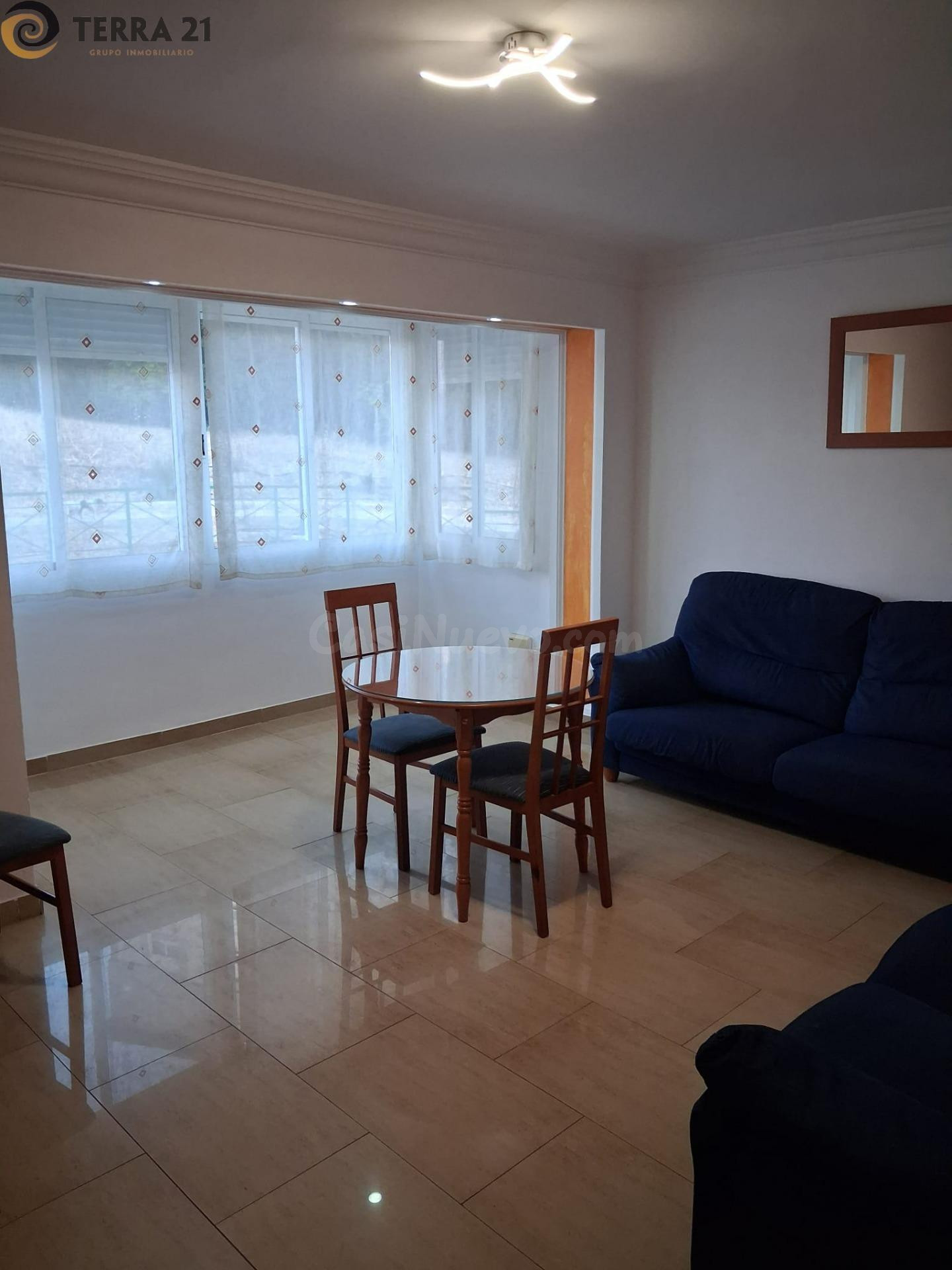 PISO PARA 3 CHICAS ESTUDIANTES