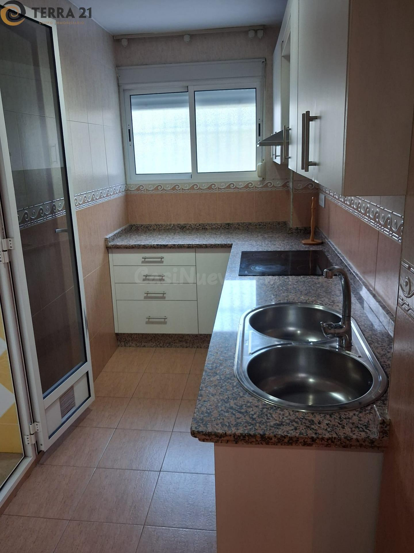 PISO PARA 3 CHICAS ESTUDIANTES - foto 3