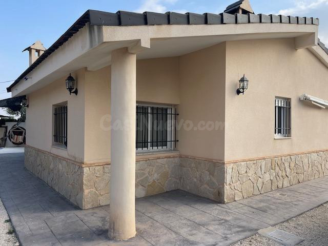 Casa independiente a la venta en Agost con piscina independi - foto 5