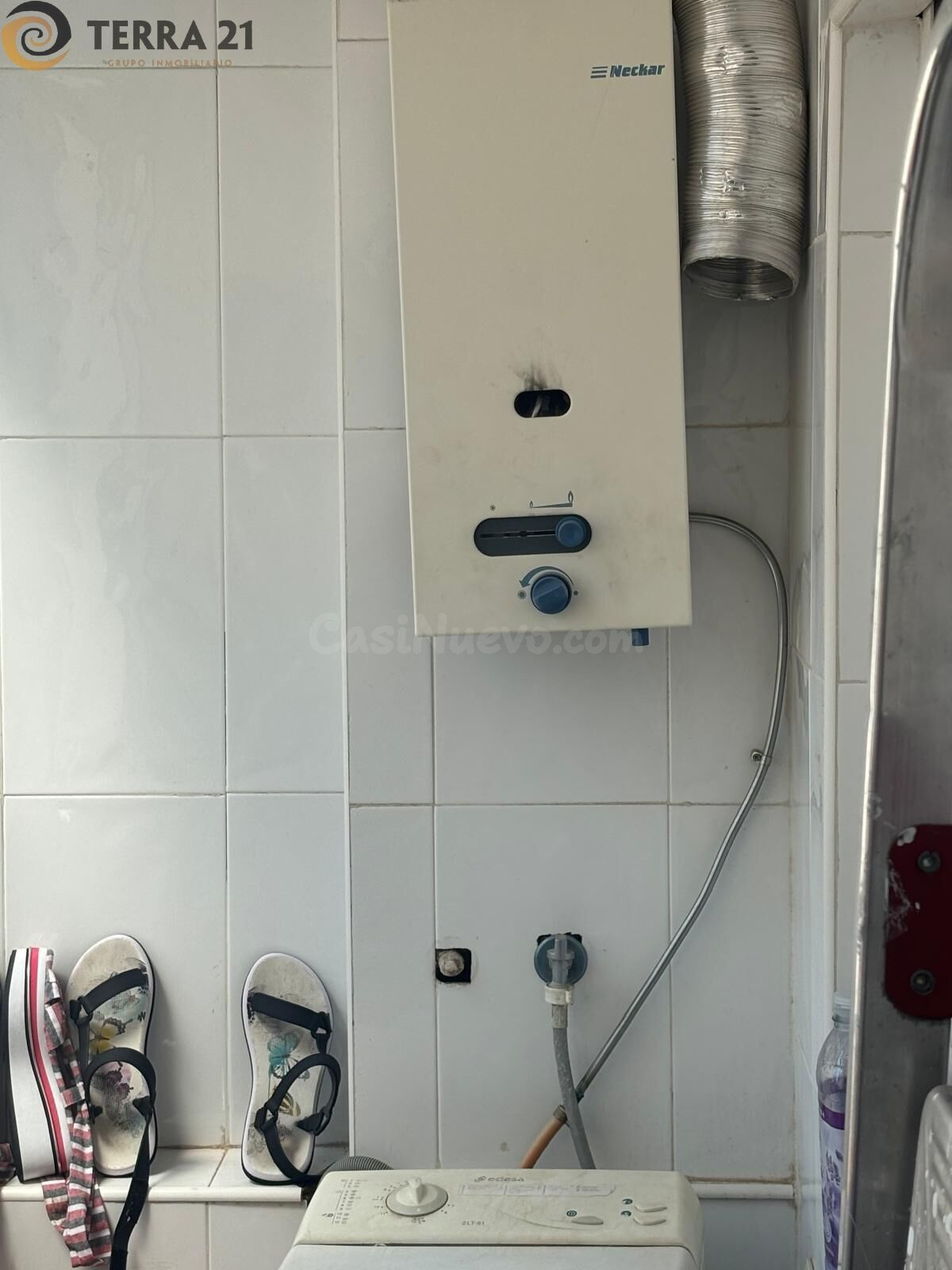 Amplio piso en venta en la zona Gran Eje de Jaén por €180,00 - foto 4