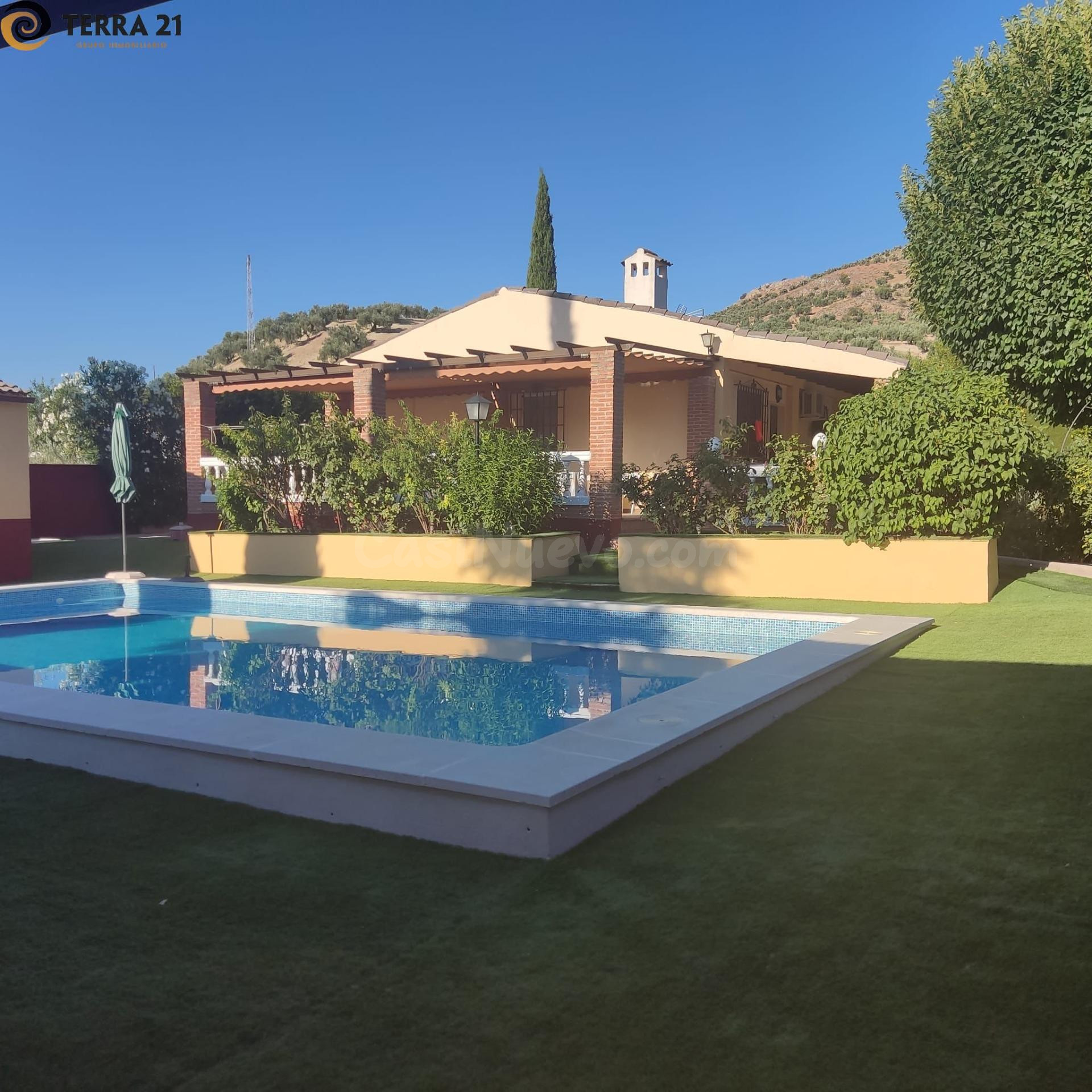 ESPECTACULAR CHALET PUENTE JONTOYA NO INUNDABLE CON CERTIFIC