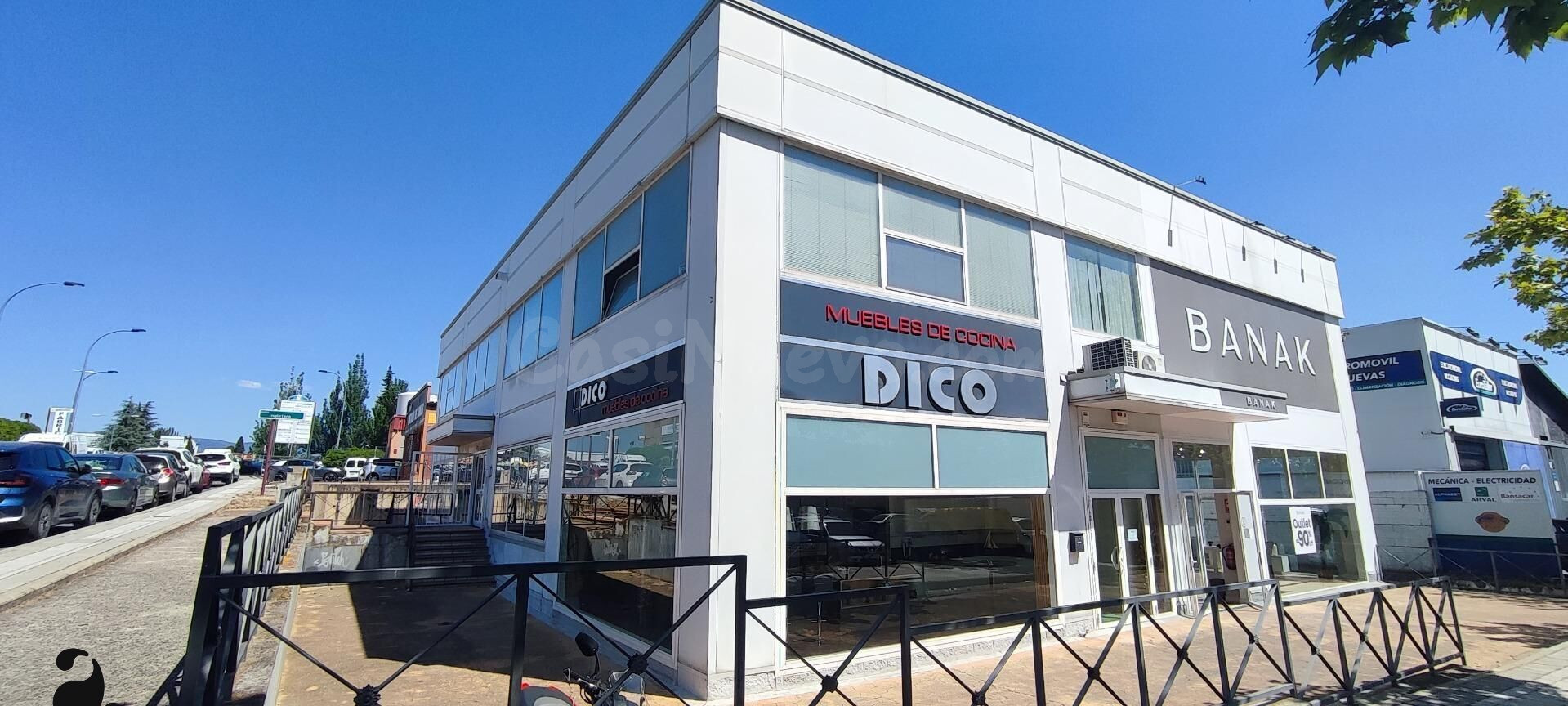 OFICINAS EN VENTA EN POLIGONO P29 COLLADO VILLALBA