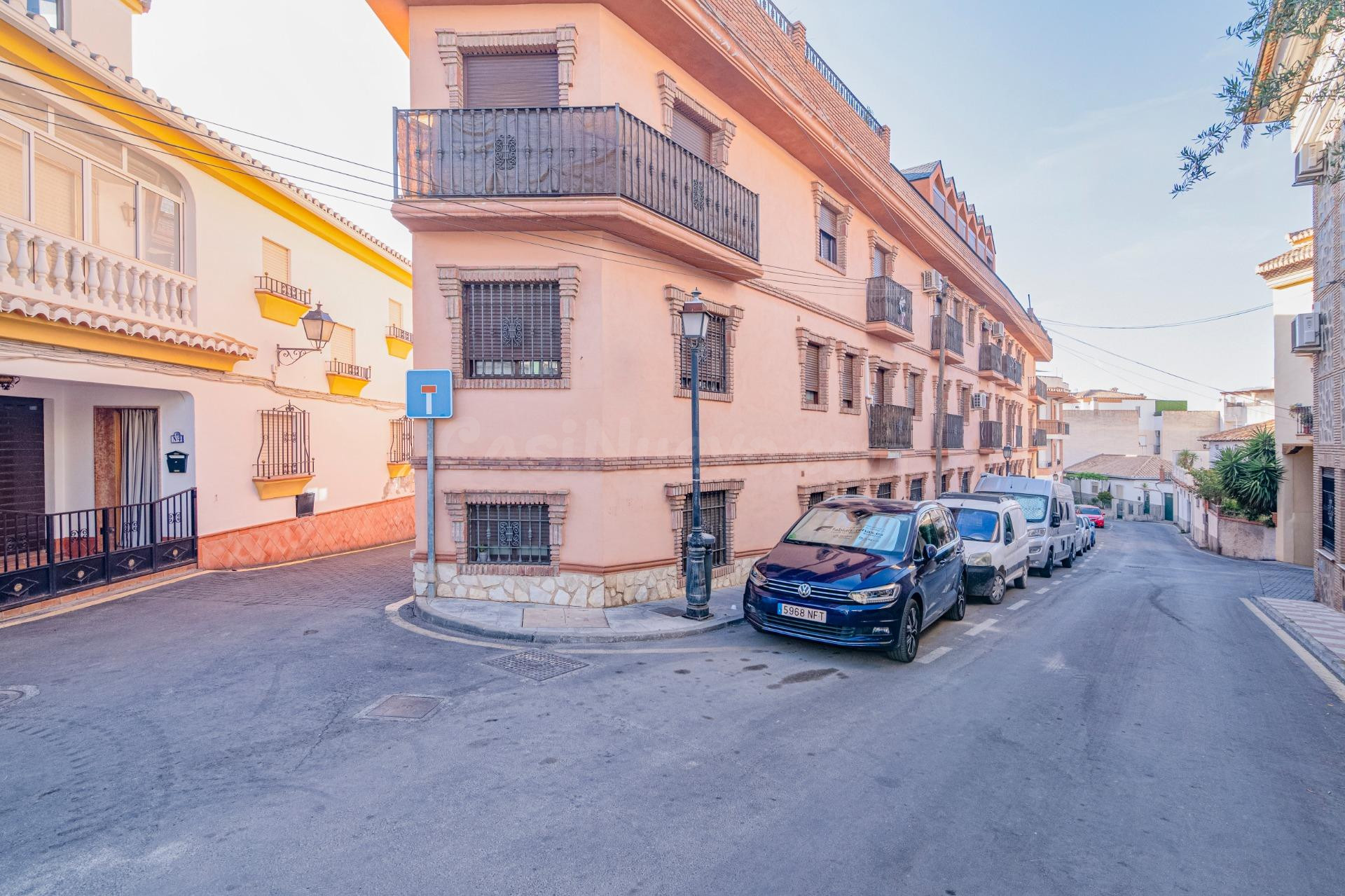 Piso de 1 dormitorio en La Zubia - foto 2