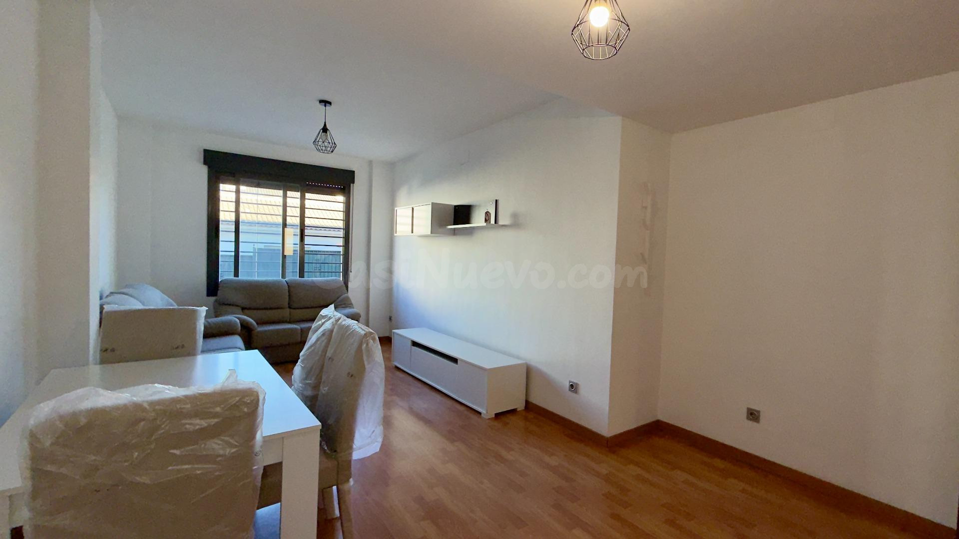 PISO EN ALQUILER DE 2 DORMITORIOS CON GARAJE Y TRASTERO - foto 3