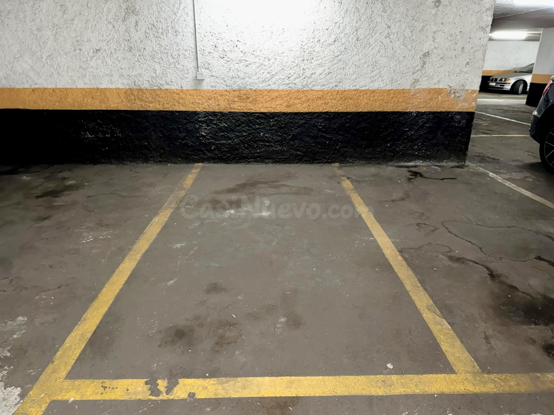 PLAZA DE GARAJE EN MONCLOA