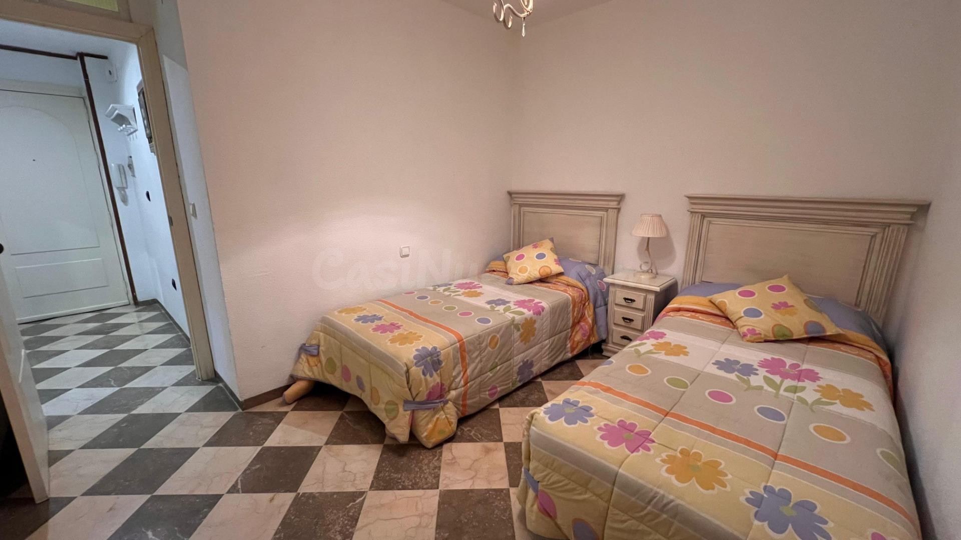Piso de 2 dormitorios con garaje y trastero - foto 4