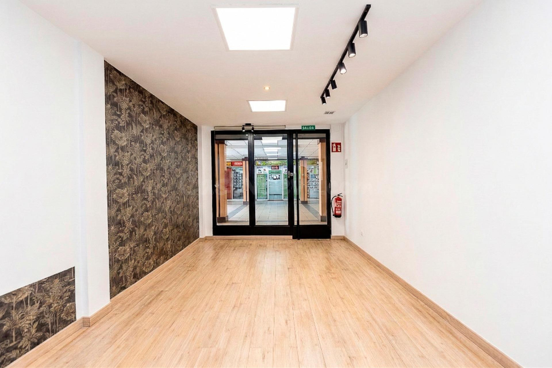Tu negocio en el corazón comercial de Collado Villalba - foto 4