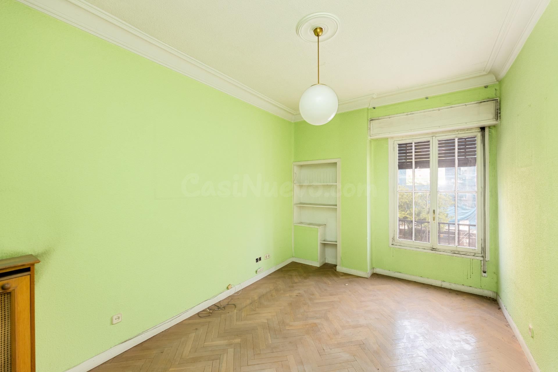 Piso señorial en O´Donell, ideal para oficina o vivienda - foto 5