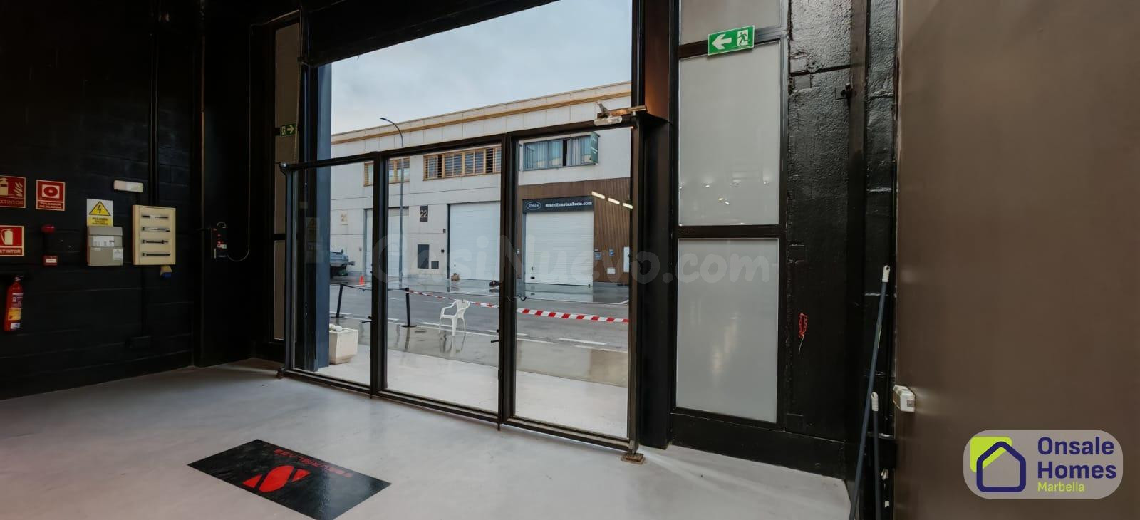 Nave Comercial en el Polígono Nueva Campana, Nueva Andalucía - foto 3