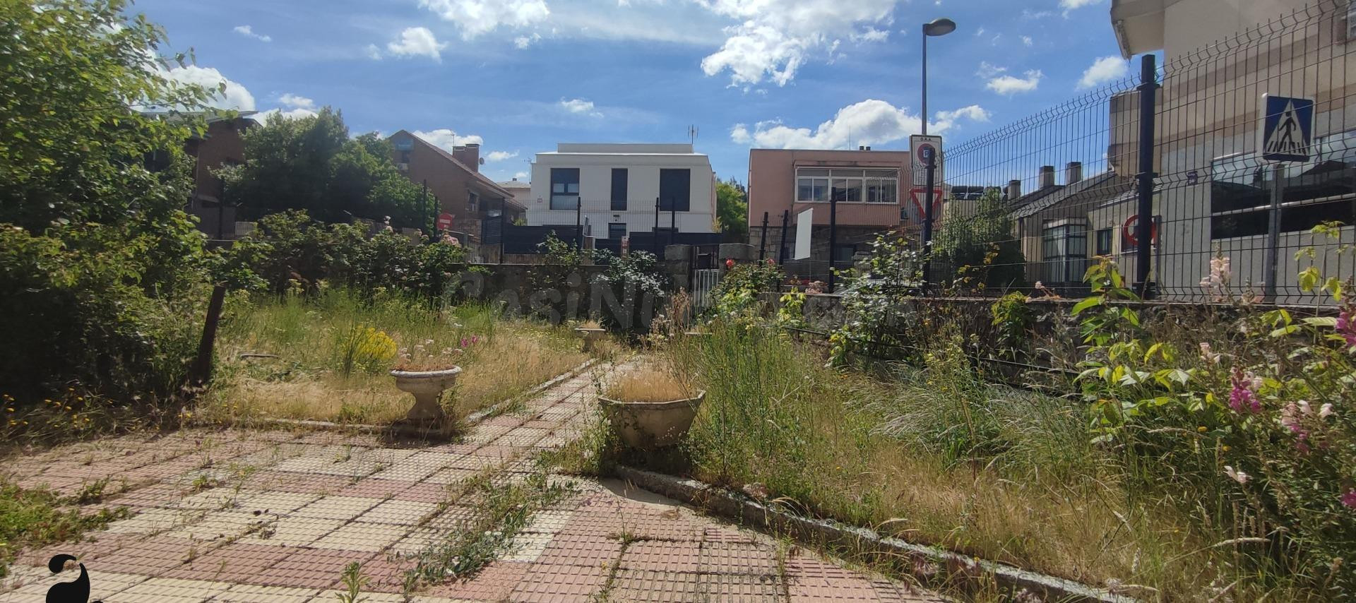 TERRENO URBANO EN EL CENTRO DE VILLALBA estación - foto 2
