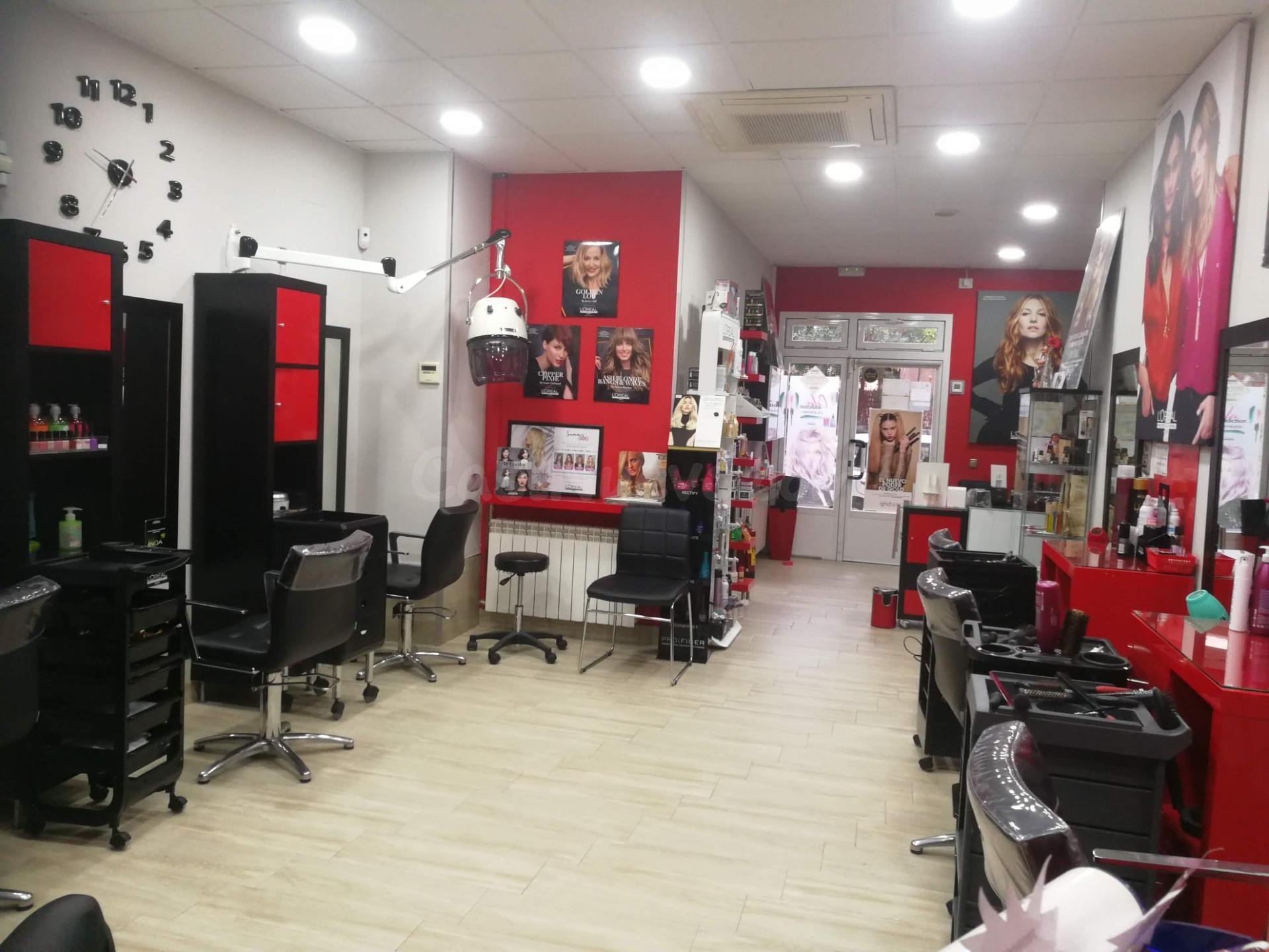 Local comercial en funcionamiento en Collado Mediano - foto 2