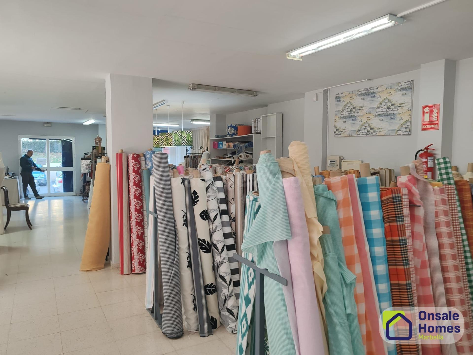 Local comercial en alquiler, Marbella