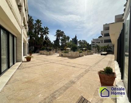 Amplio local en alquiler, zona centro de Marbella - foto 3