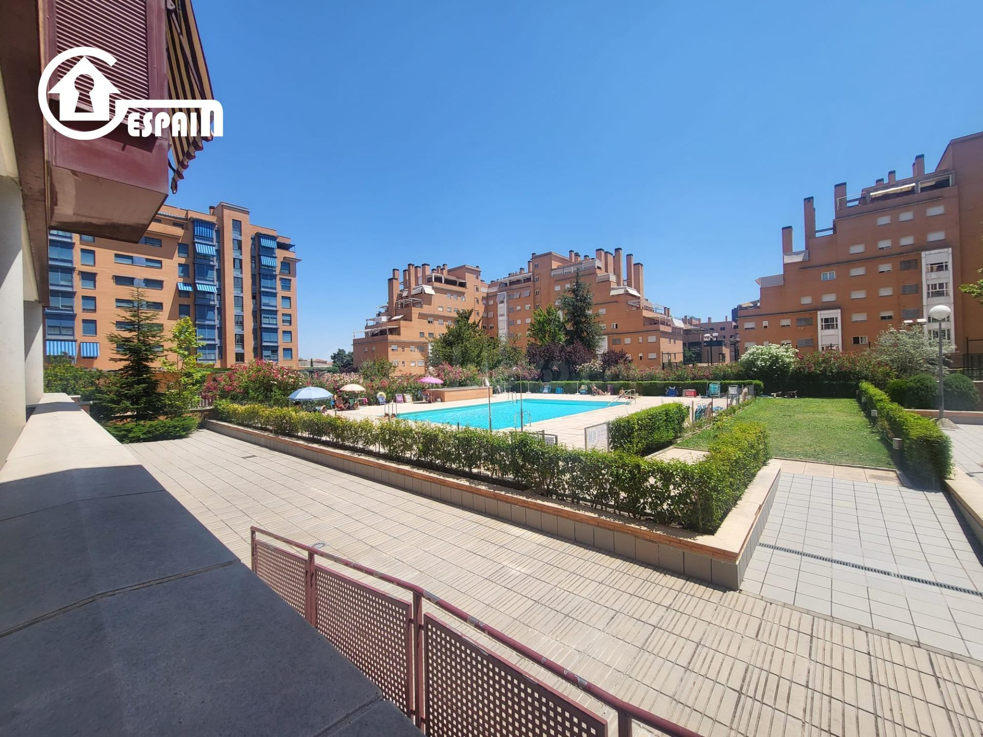 GESPAIN OFRECE PISO EN VENTA EN  PAU DE CARABANCHEL.