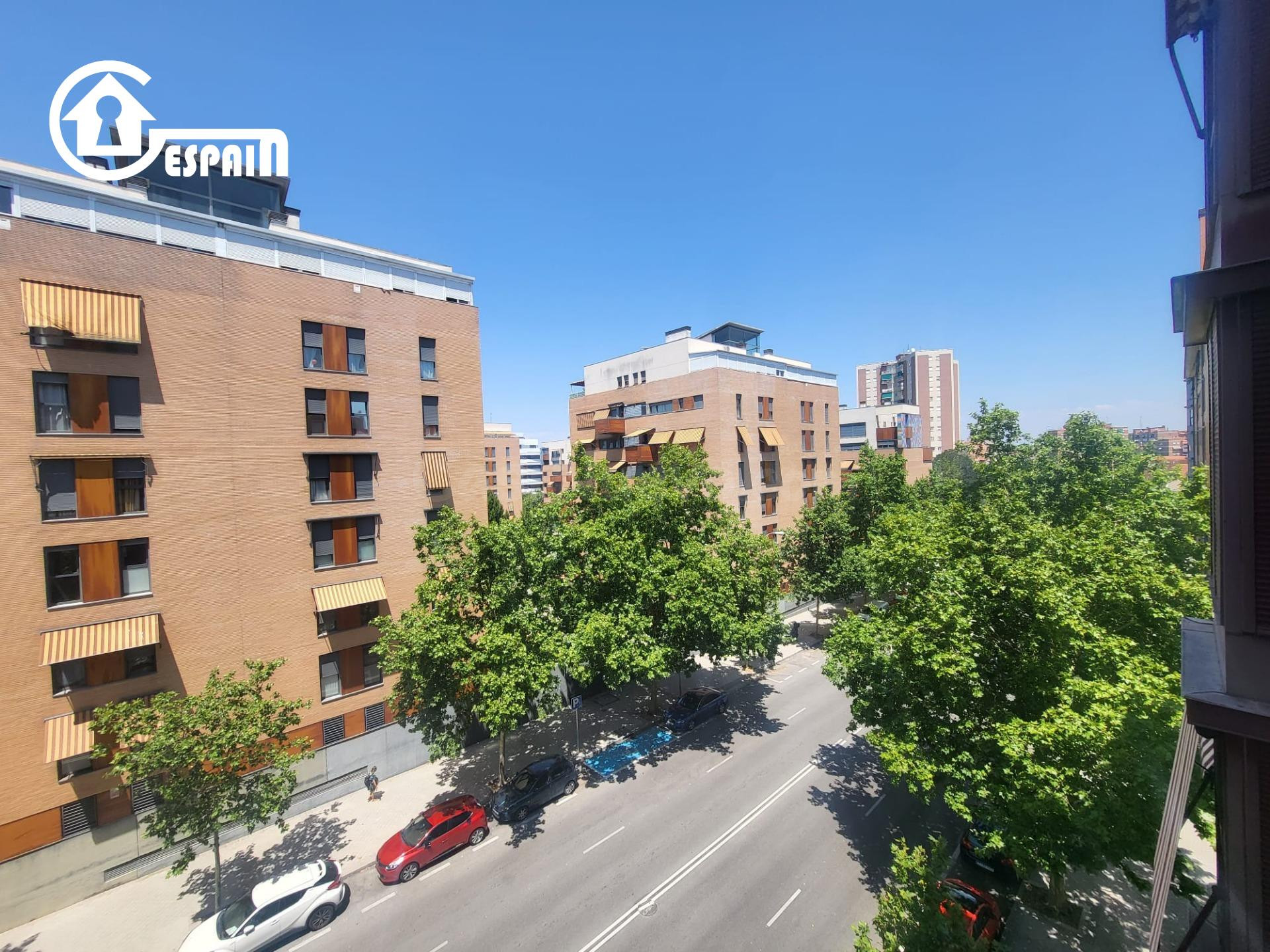 GESPAIN OFRECE PISO EN VENTA EN  PAU DE CARABANCHEL. - foto 3