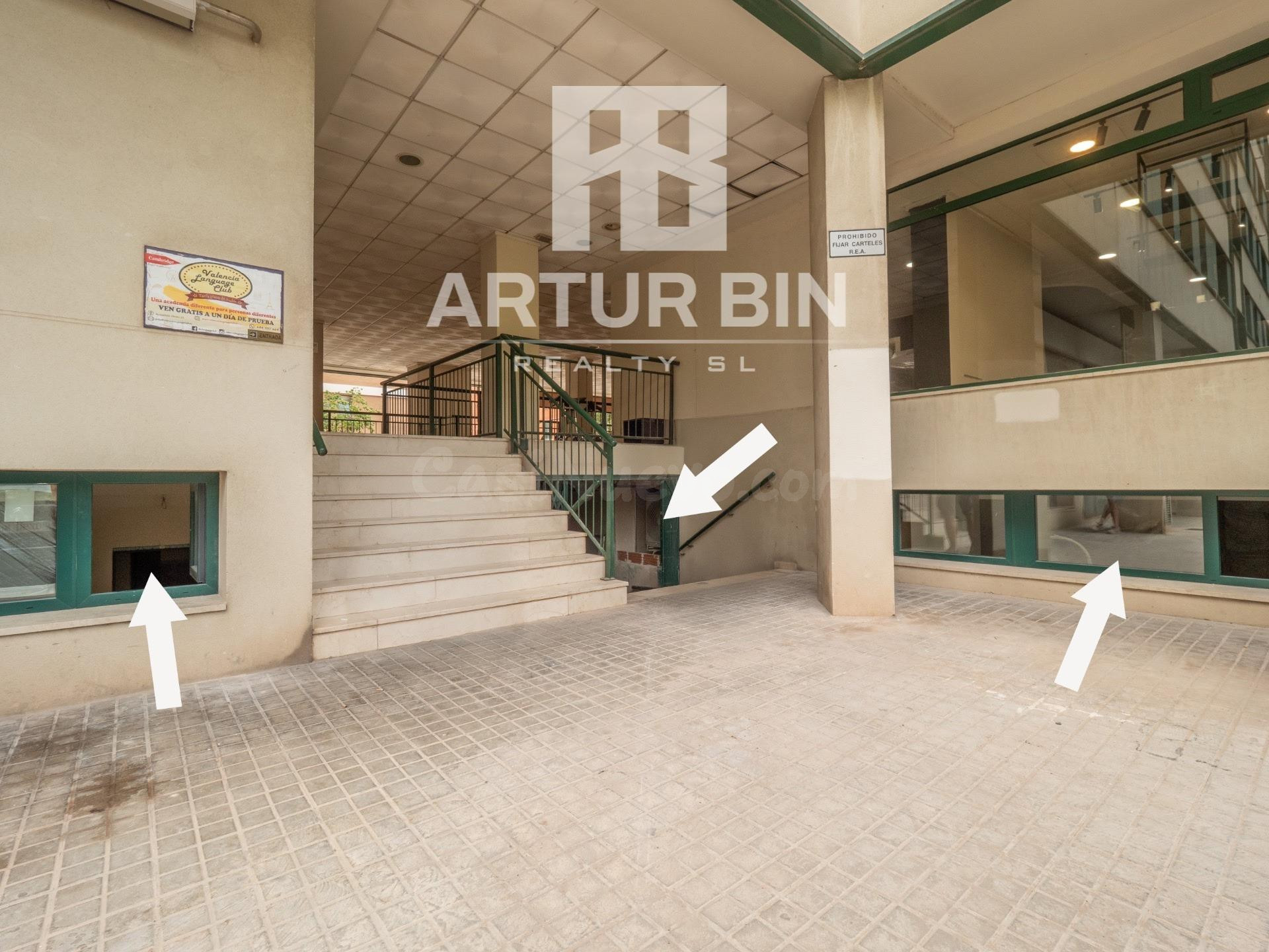 Oficina 10 habitaciones 352m² en venta - Ciutat de les Arts  - foto 2