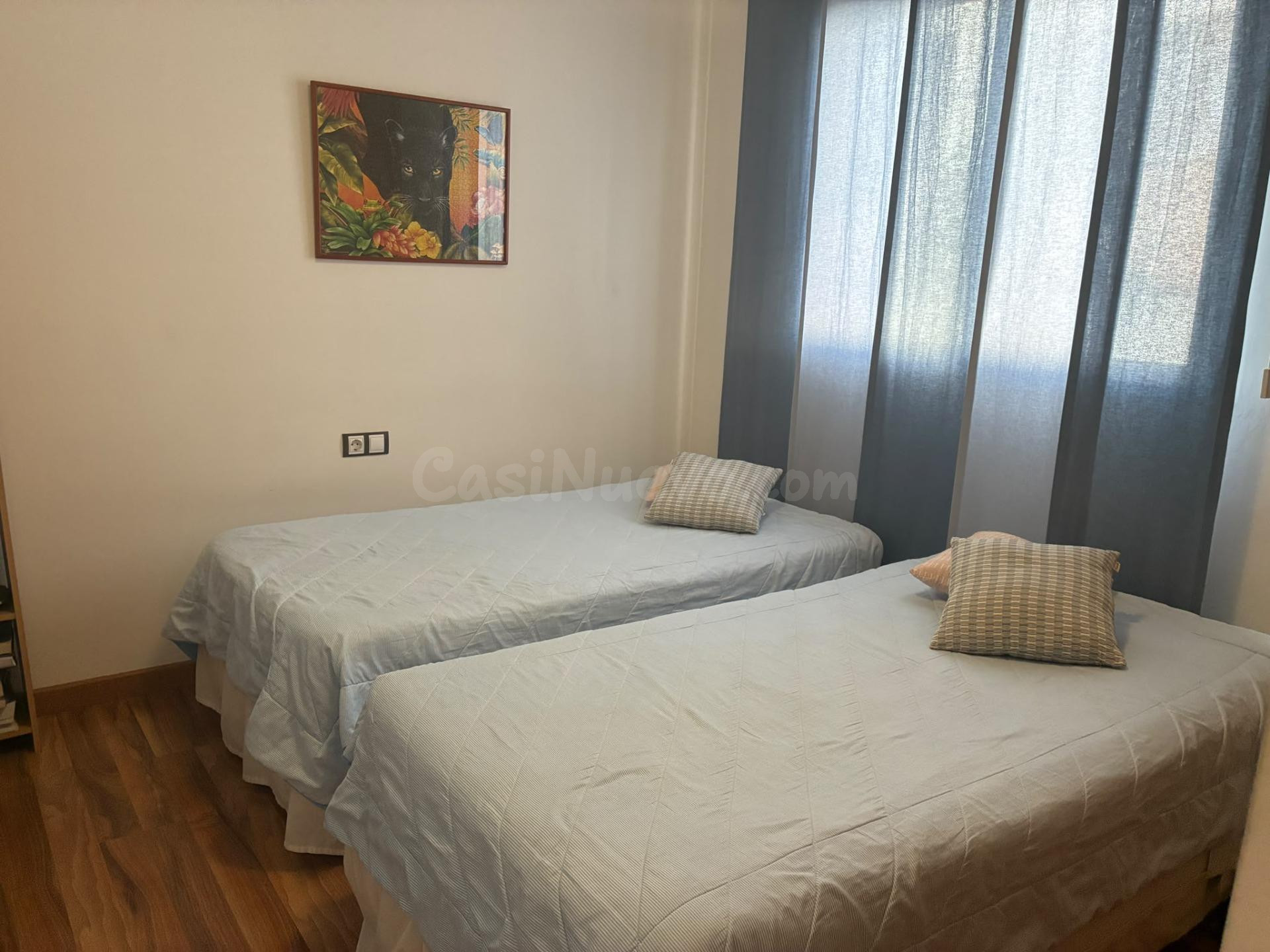 Pareado 5 habitaciones 245m² en venta - URB. CAMPOLIVAR - foto 5