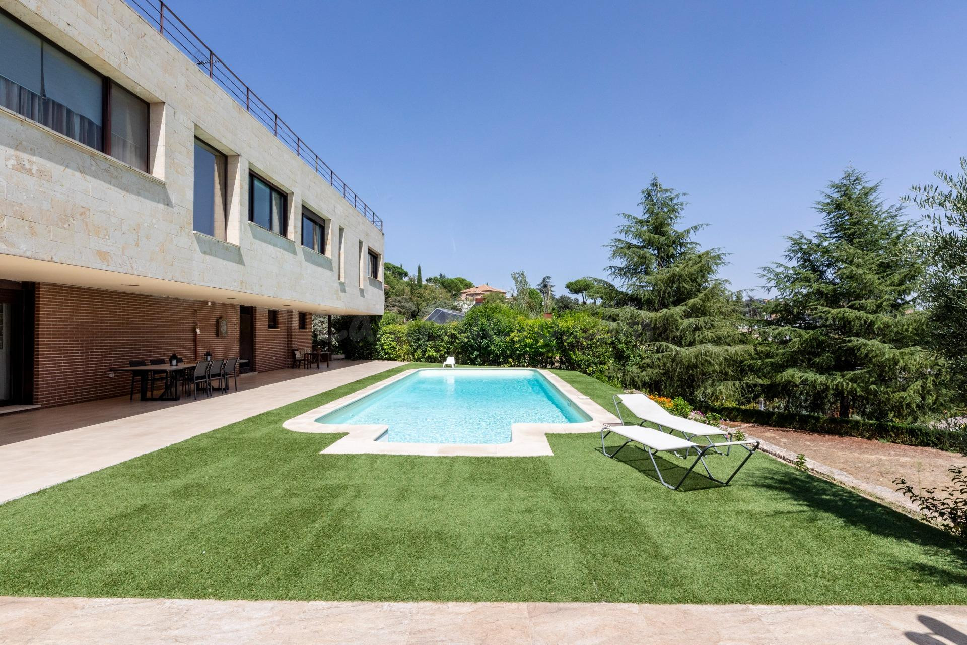 “Precioso y cómodo chalet moderno con vistas espectaculares  - foto 4