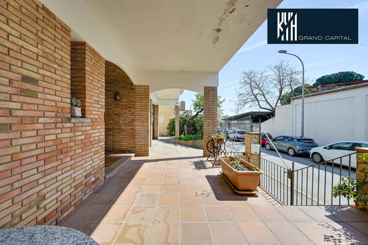 CASA PALAFURGELL - foto 4