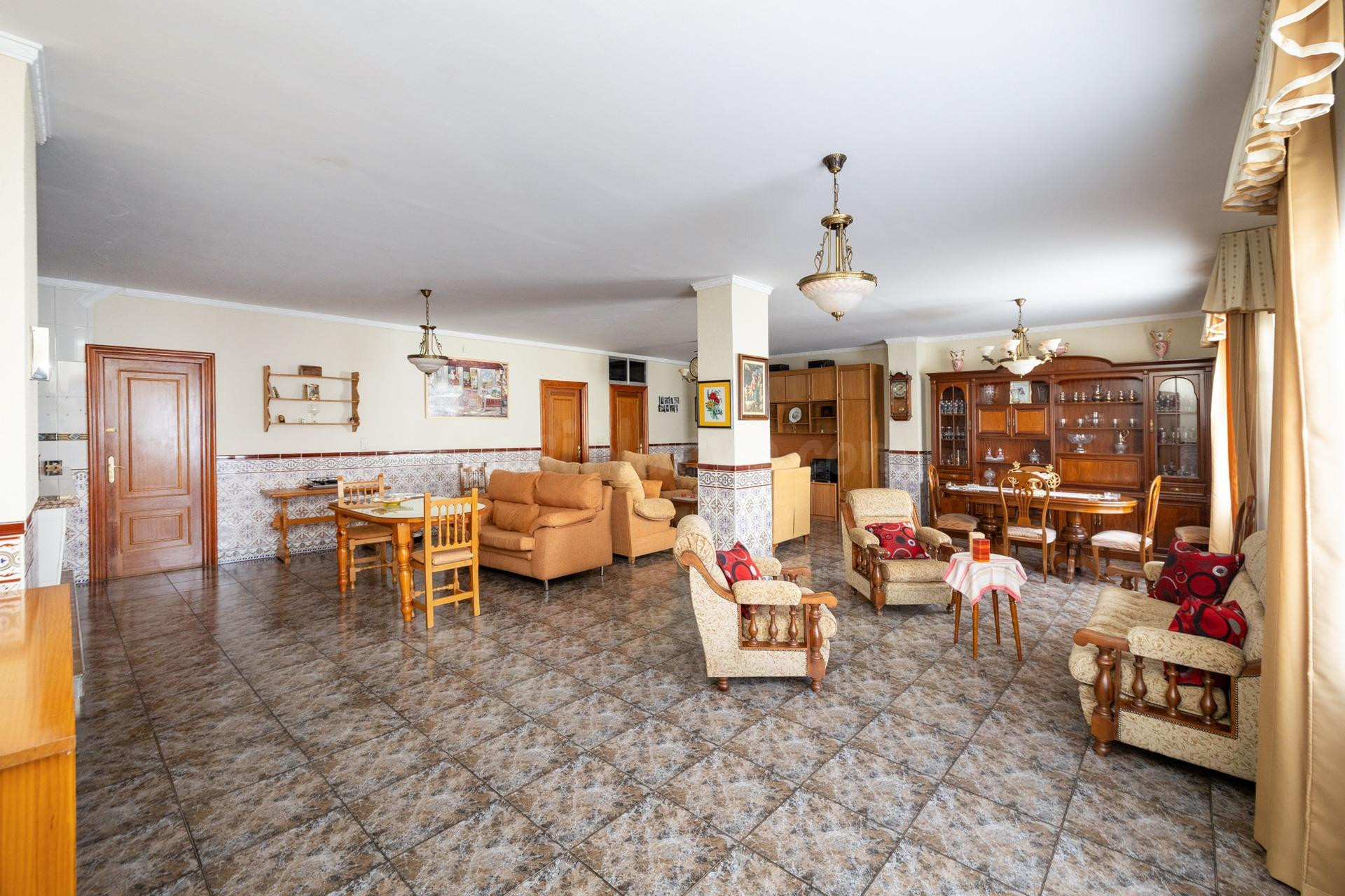 Casa en Belicena - foto 2