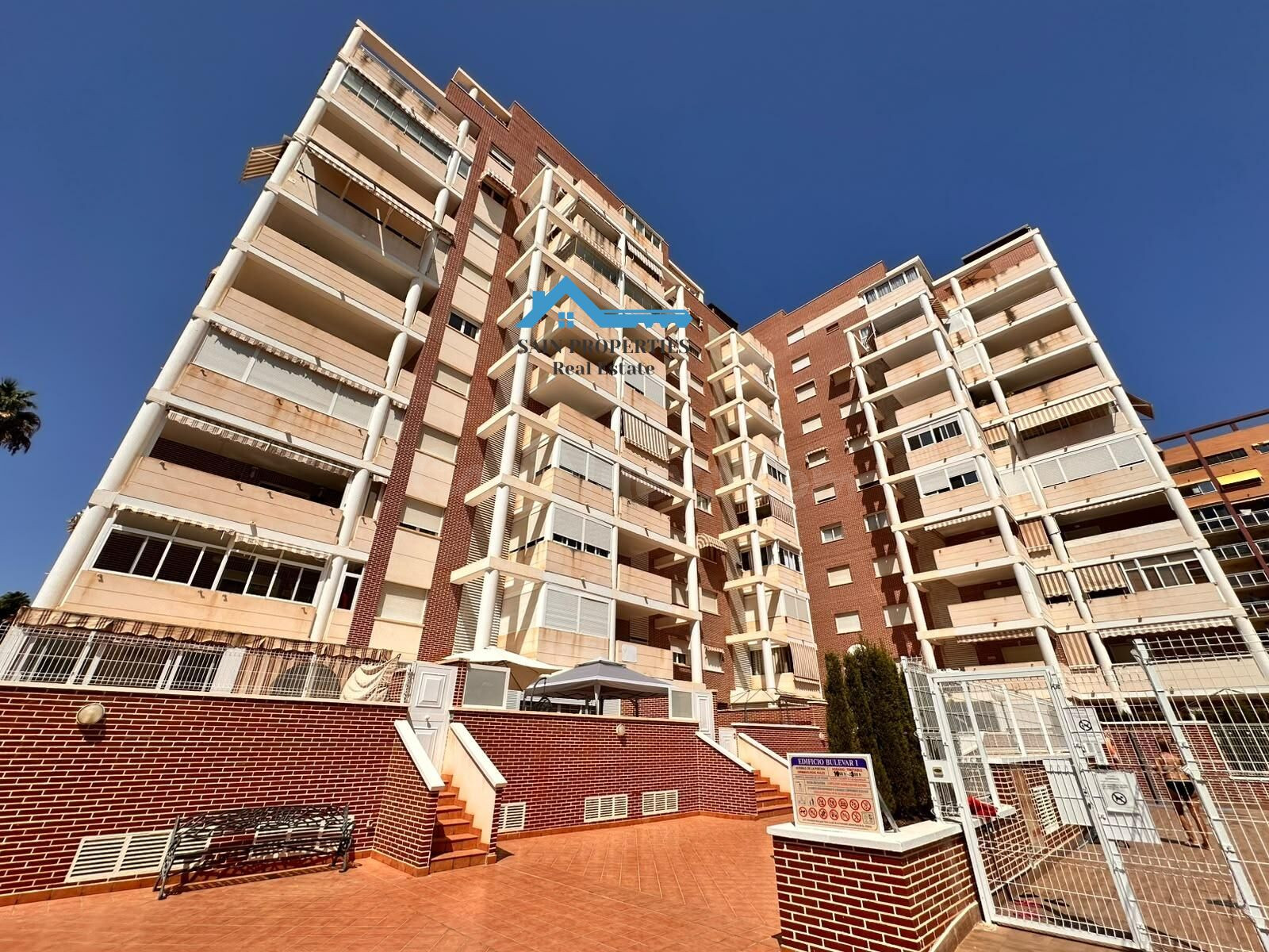 Precioso bajo a la venta en la Cala de Villajoyosa