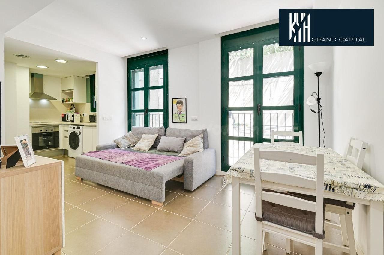 Piso en venta en Calle Illes