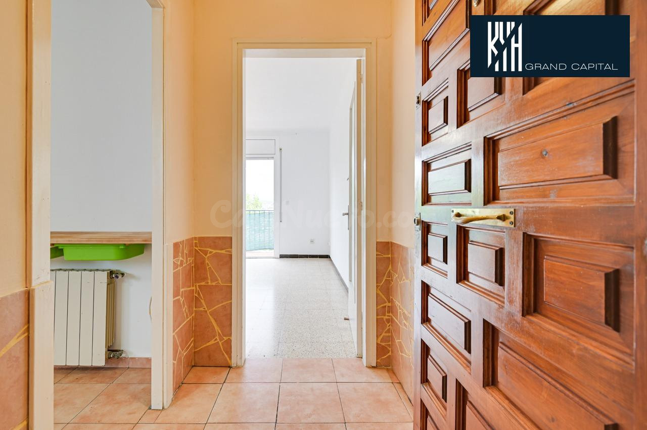 PISO EN CELRÀ - foto 2
