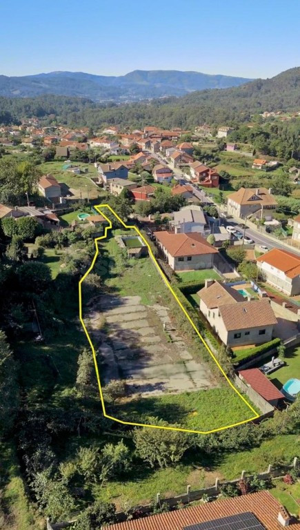 Parcela edificable de 2.000 m2 en Vincios (Gondomar)