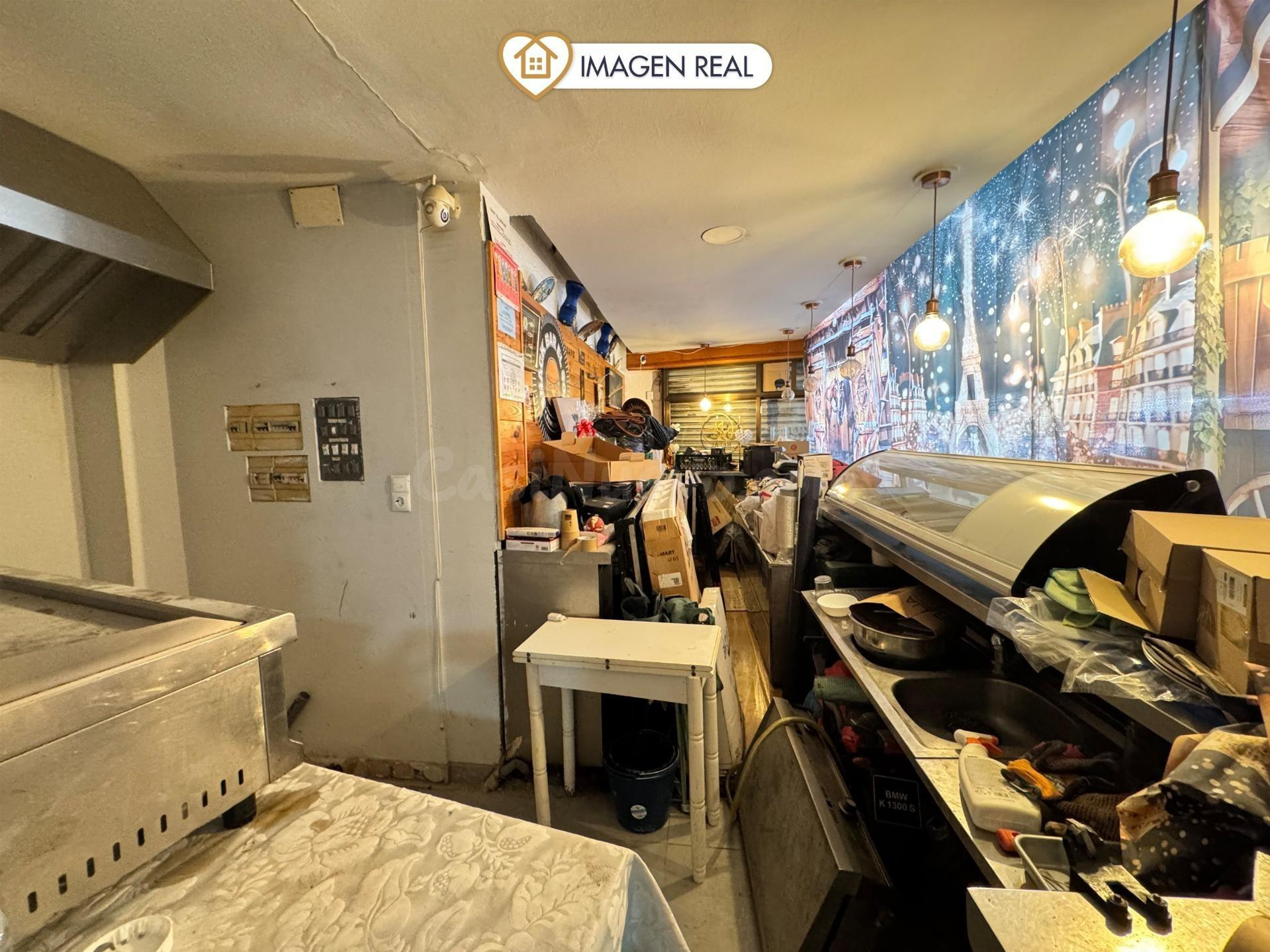 Local comercial con gran potencial en zona de paso - foto 3