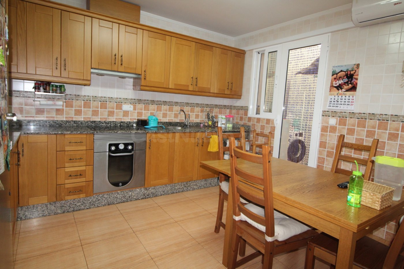 Chalet en Hondon de los Frailes - foto 4