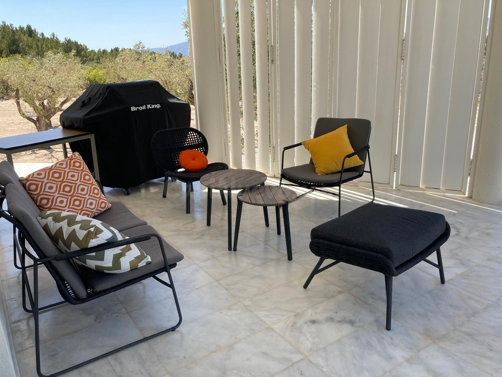 Magnífico Chalet en Petrer (Loma Bada) - foto 4