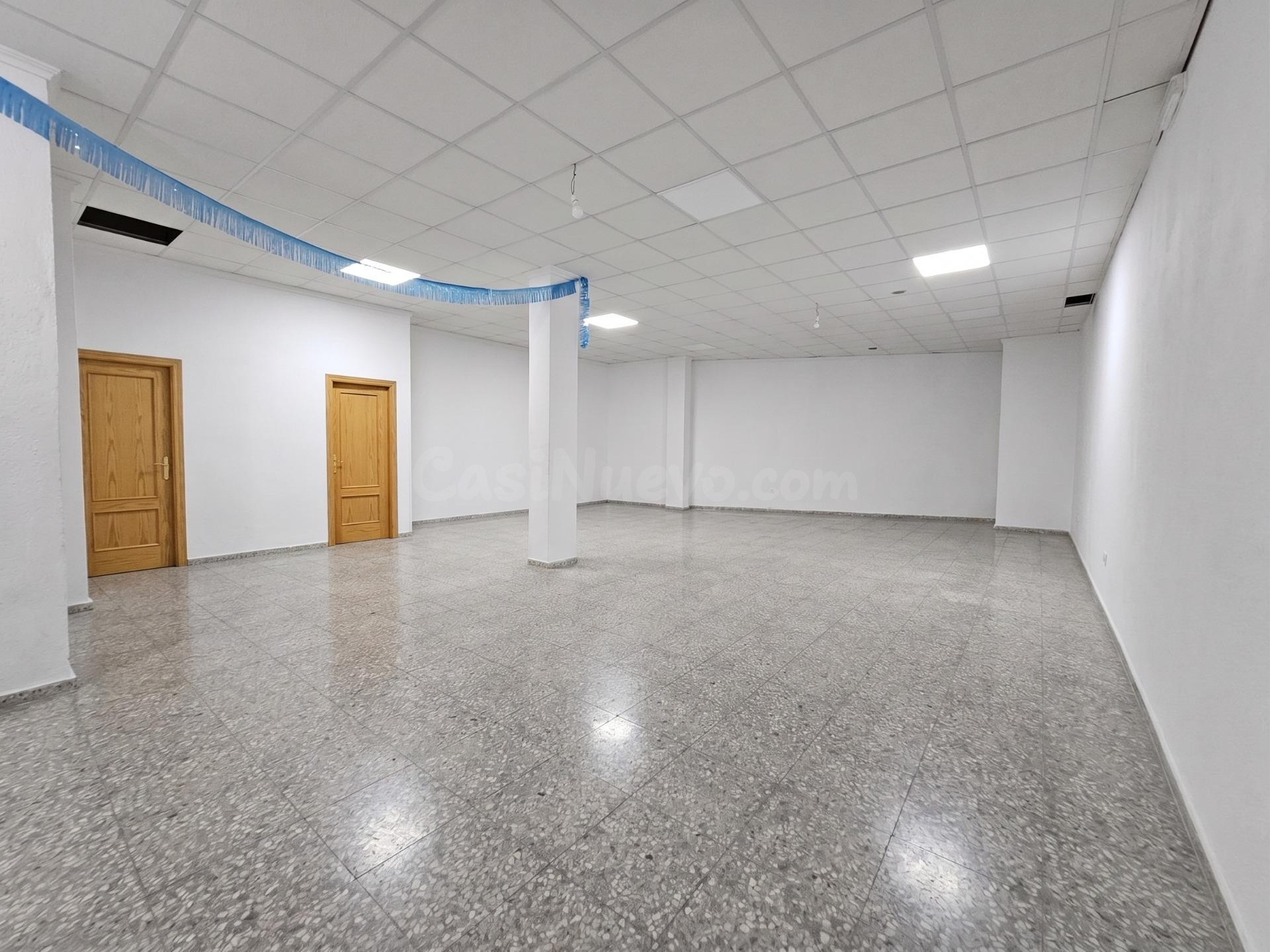 Local comercial en Aspe - foto 2