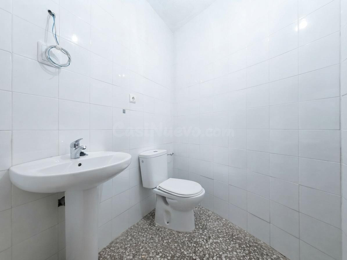 Local comercial en Aspe - foto 4