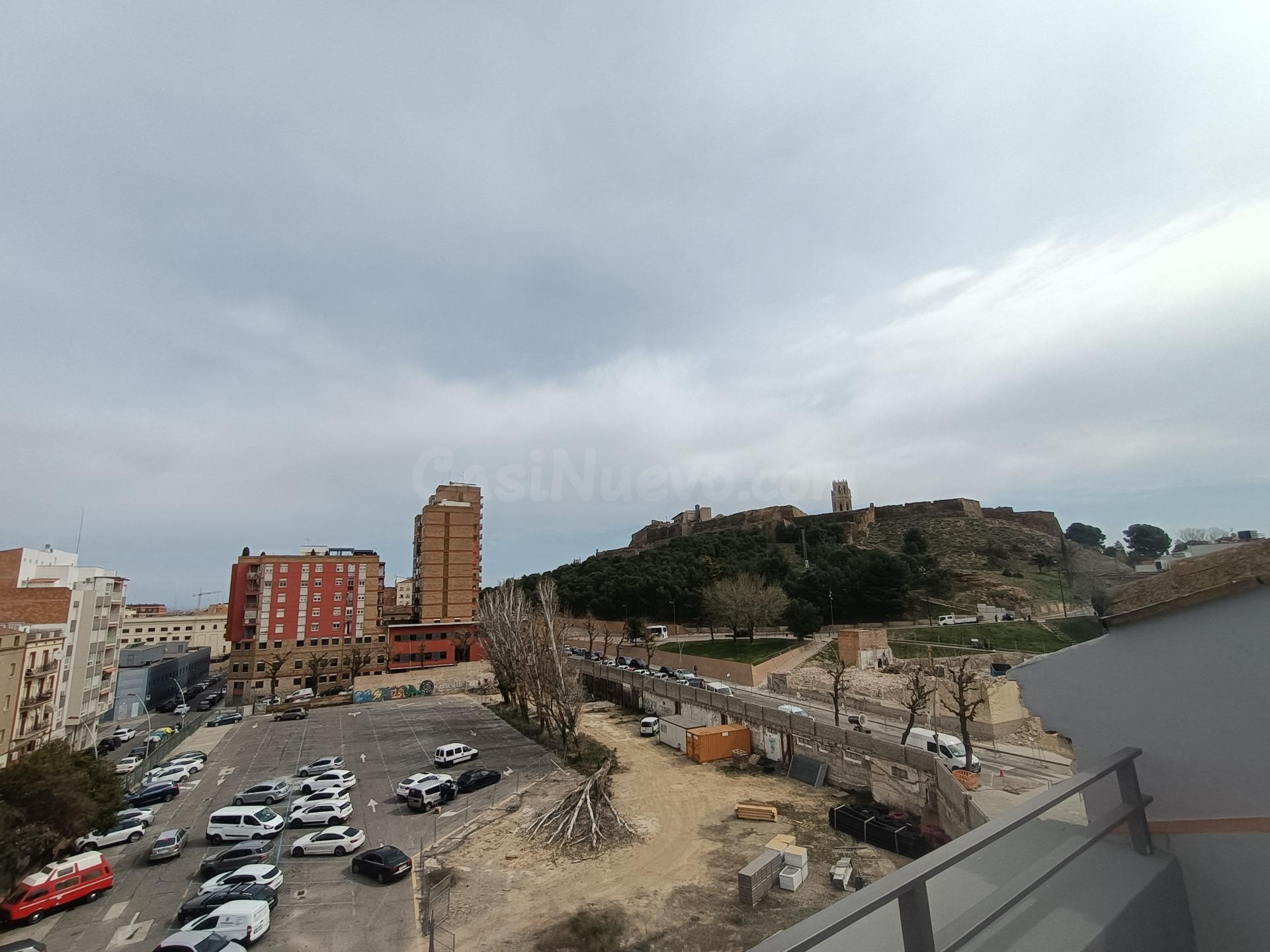Piso a estrenar con gran terraza en el Centro de Lleida