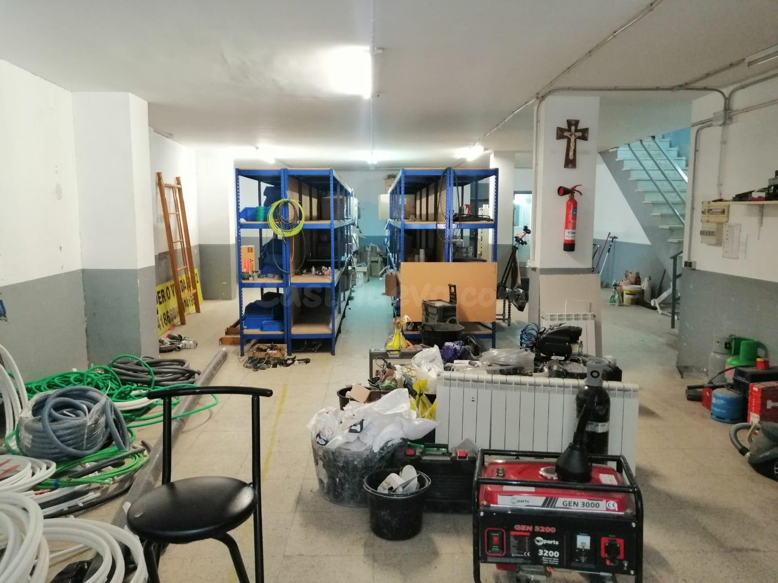 Local comercial 262m² en venta - PRINCEP DE VIANA