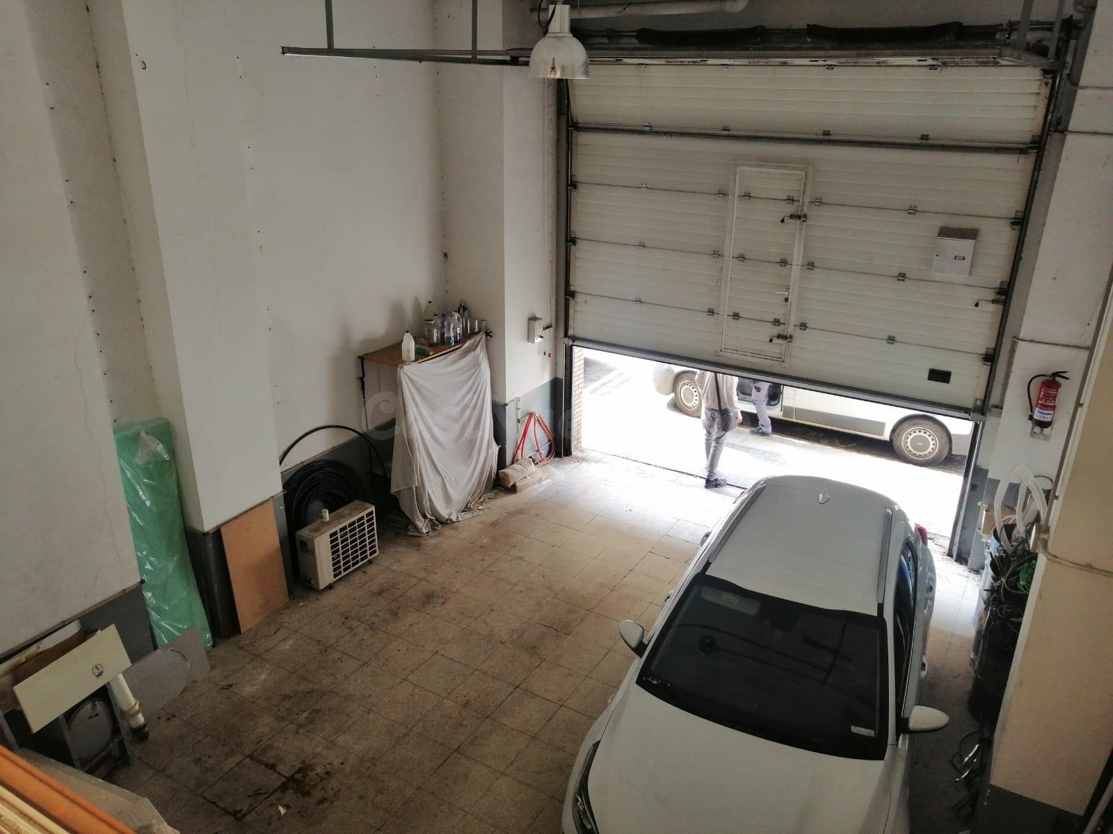 Local comercial 262m² en venta - PRINCEP DE VIANA - foto 2