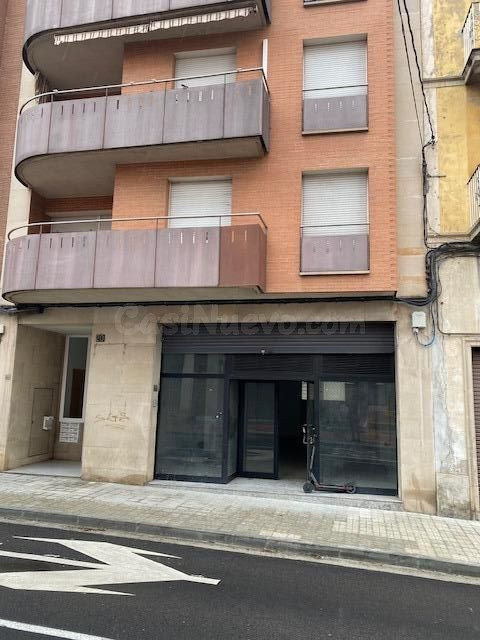 Amplio Local Comercial en Alquiler - La Bordeta, Lleida - foto 4