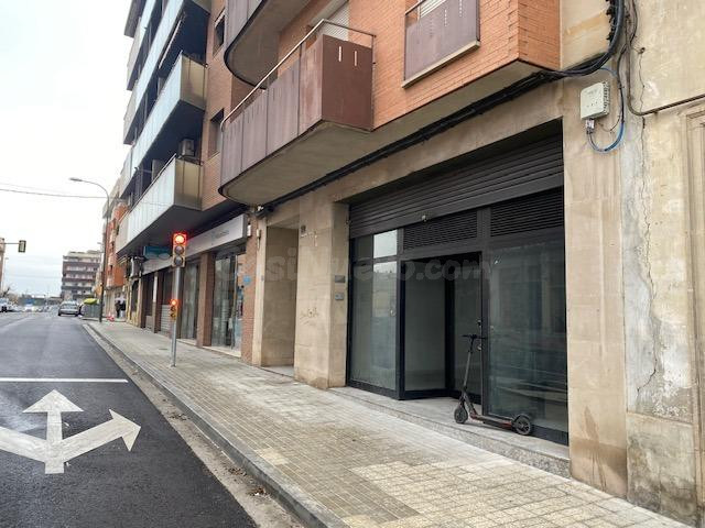 Amplio Local Comercial en Alquiler - La Bordeta, Lleida - foto 5