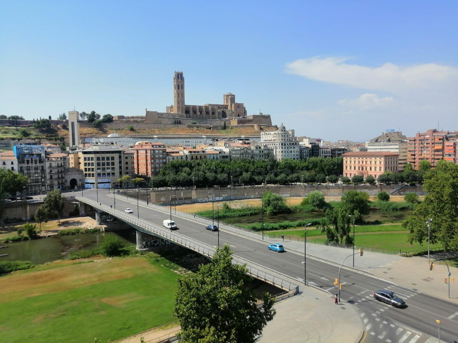 Piso Amplio y Luminoso en Cappont, Lleida - 1000€/mes