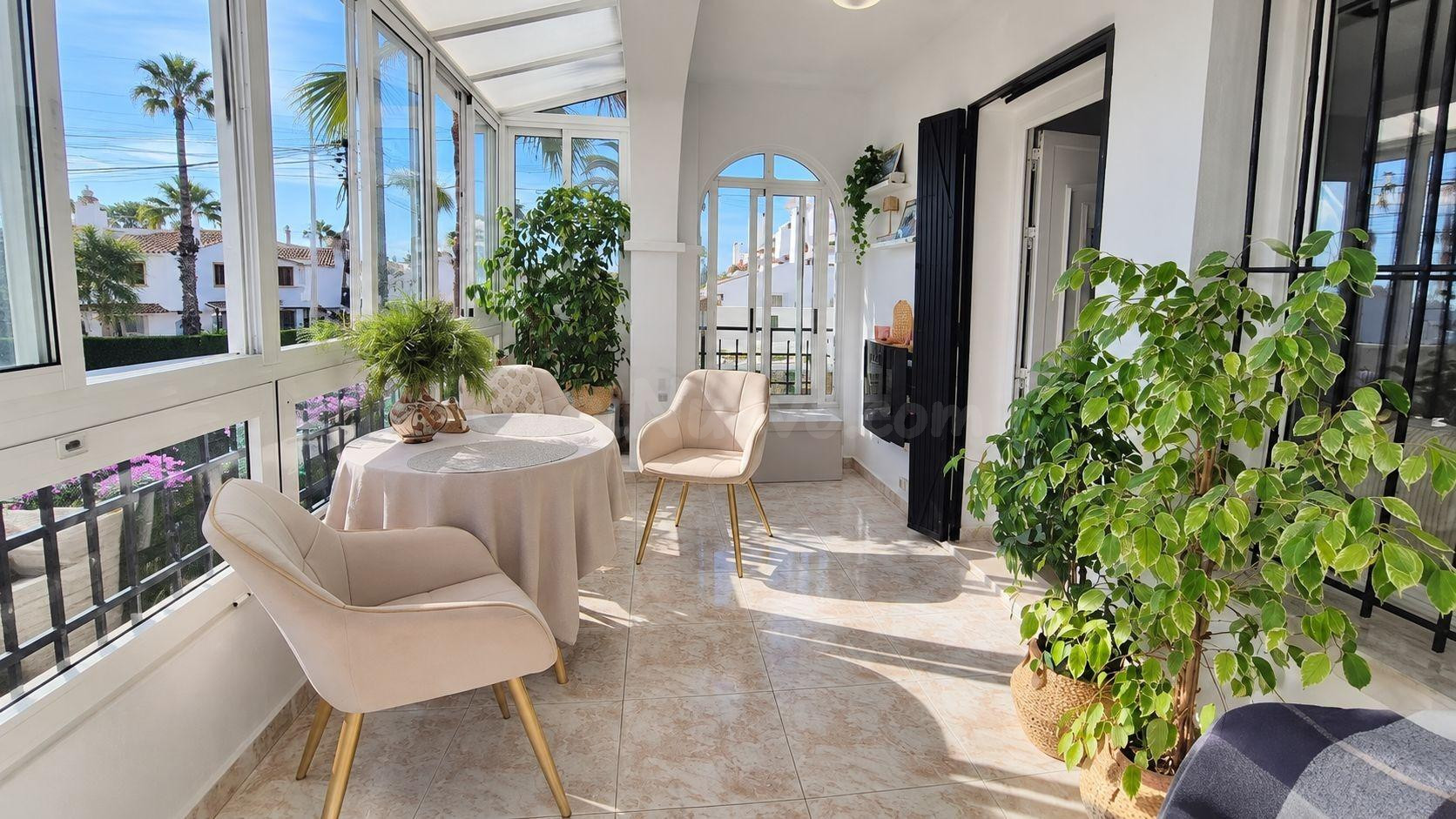 AMPLIO APARTAMENTO EN PLANTA BAJA DE 2 habitaciones CON GRAN - foto 5