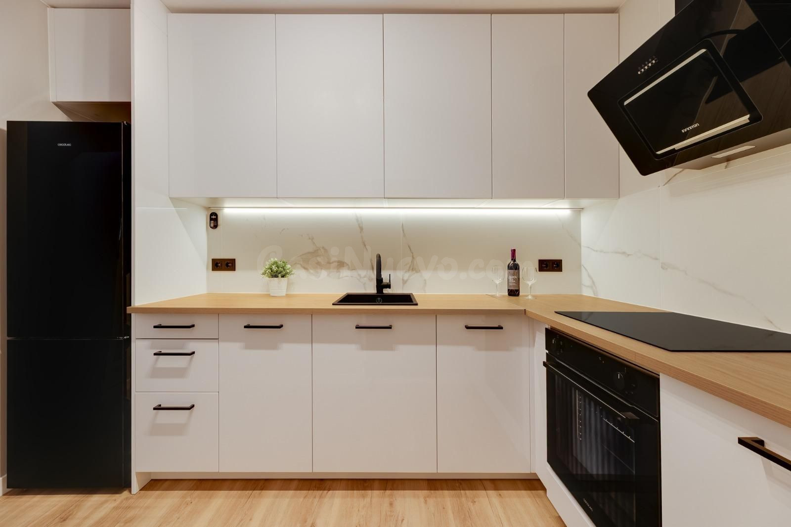 Casa 3 habitaciones 101m² en venta - Urbanización Perla del  - foto 3