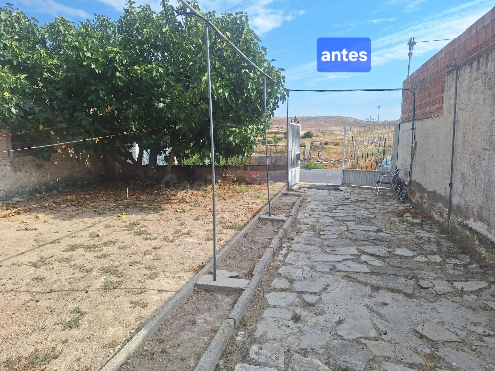 SE VENDE CASA-CUEVA EN ÉPILA - foto 3