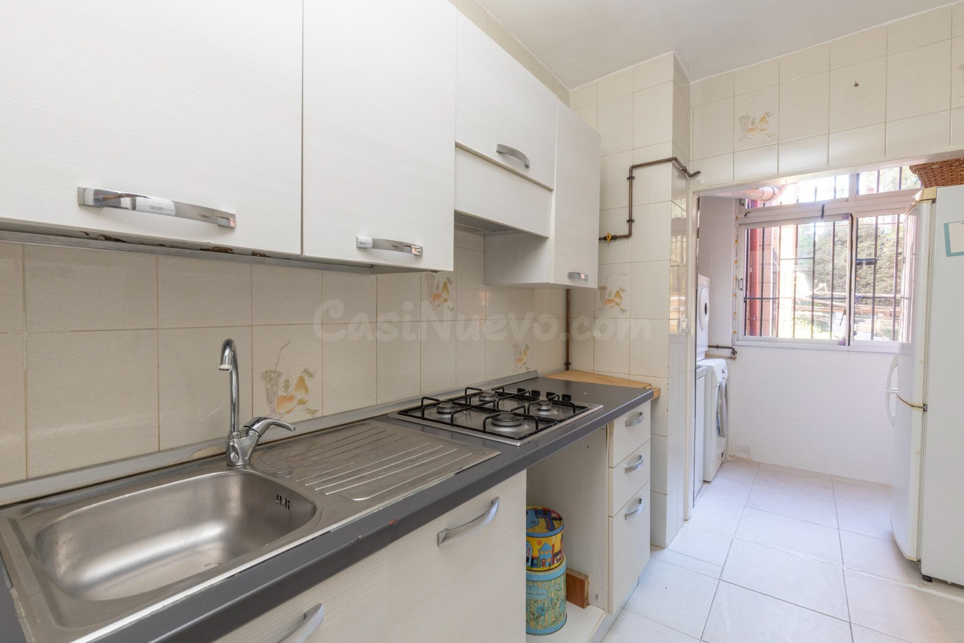 VENTA DE PISO EN EL BARRIO DE CASERIO DE MONTIJO DE 3 DORMIT - foto 4