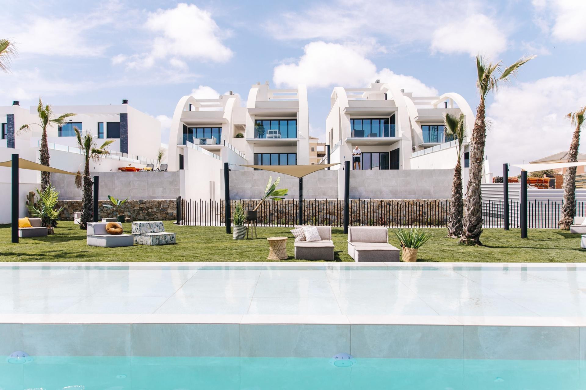 Bungalow Planta Baja 4 habitaciones 240m² en venta - Ciudad Quesada