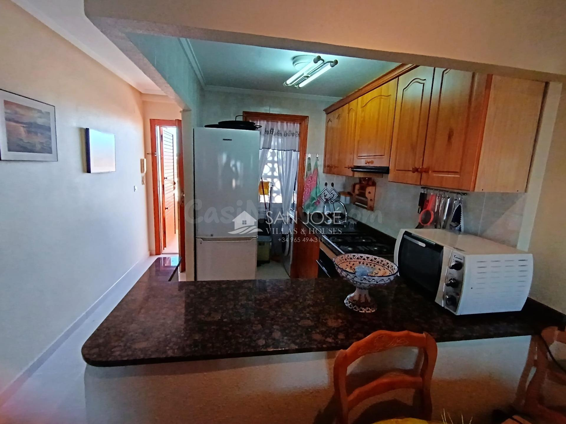 ALQUILER DE PRECIOSO APARTAMENTO EN ARENALES DEL SOL, ZONA A - foto 2