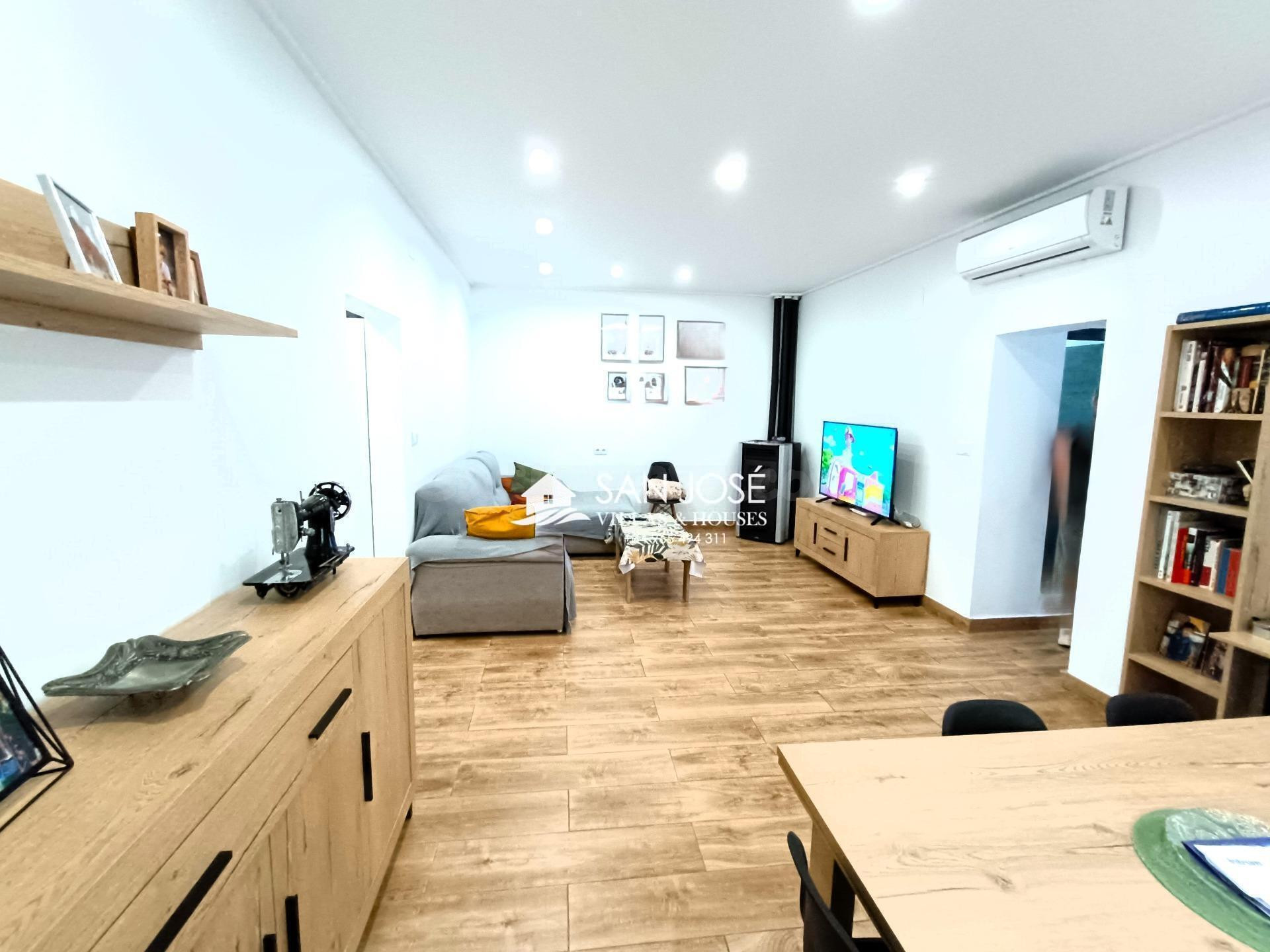 CASA TOTALMENTE REFORMADA EN MONFORTE DEL CID, ALICANTE