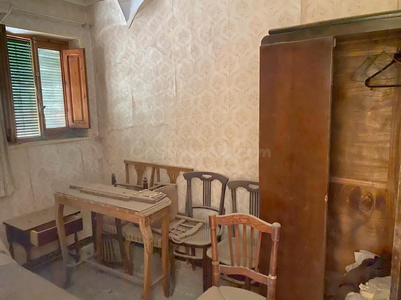 CASA EN VENTA PARA REHABILITAR EN SANTA ANA - foto 5
