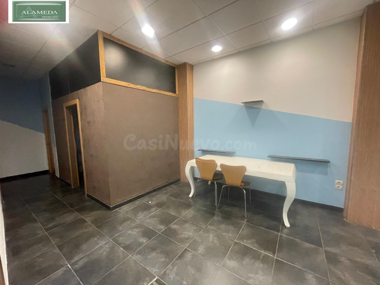Amplio Local Comercial en Alquiler - El Alborgi - foto 5