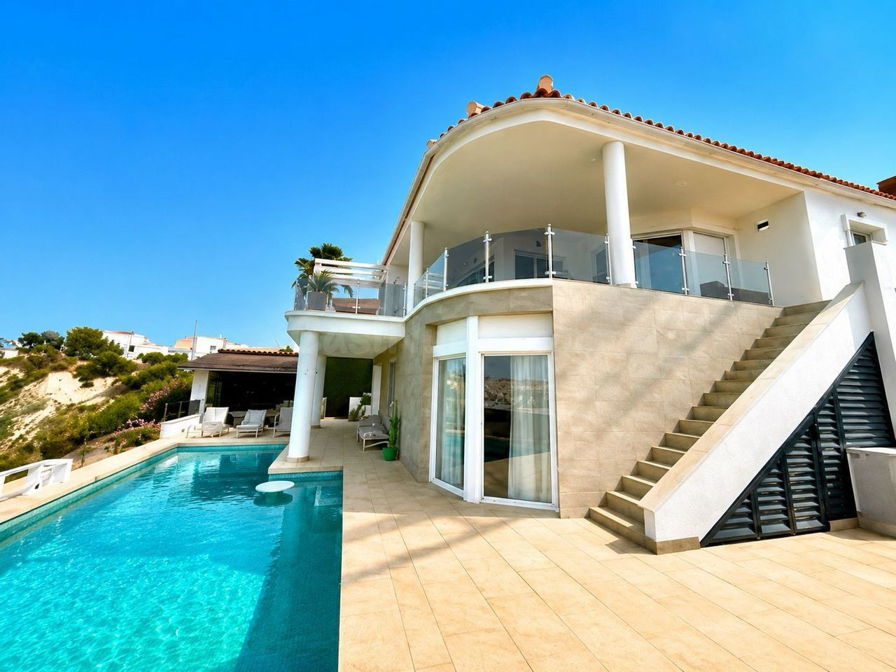 Villa 4 habitaciones 280m² en venta - Centro de la Ciudad Quesada